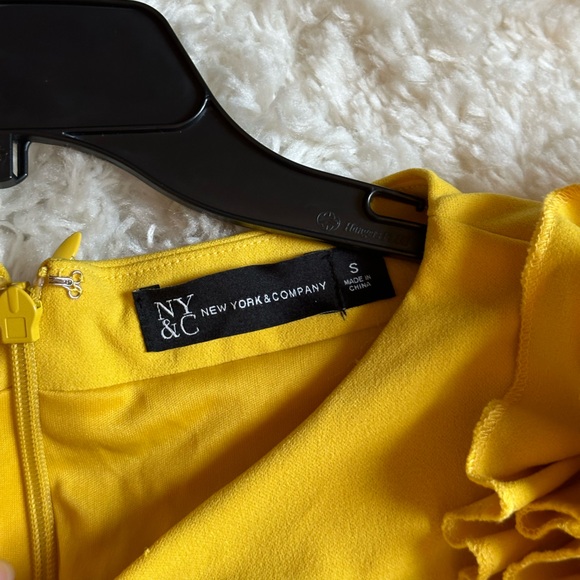 New York & Company Yellow Ruffle-Sleeve Sheath Dress - Picture 5 of 8